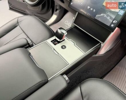 Чорний Ленд Ровер Рендж Ровер, об'ємом двигуна 4.4 л та пробігом 26 тис. км за 285000 $, фото 62 на Automoto.ua