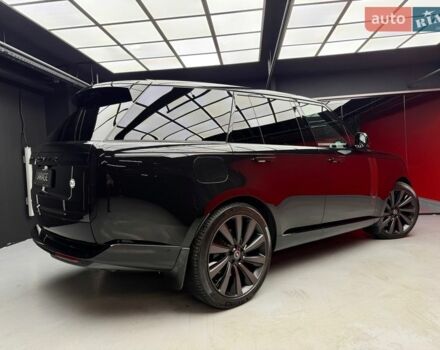 Чорний Ленд Ровер Рендж Ровер, об'ємом двигуна 4.4 л та пробігом 28 тис. км за 277700 $, фото 12 на Automoto.ua
