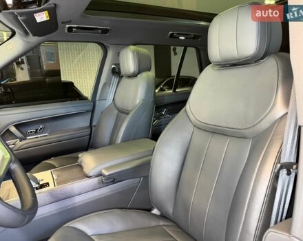 Чорний Ленд Ровер Рендж Ровер, об'ємом двигуна 3 л та пробігом 20 тис. км за 179000 $, фото 29 на Automoto.ua