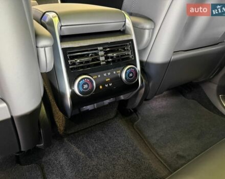 Чорний Ленд Ровер Рендж Ровер, об'ємом двигуна 3 л та пробігом 20 тис. км за 179000 $, фото 50 на Automoto.ua