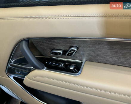 Чорний Ленд Ровер Рендж Ровер, об'ємом двигуна 3 л та пробігом 6 тис. км за 219000 $, фото 78 на Automoto.ua