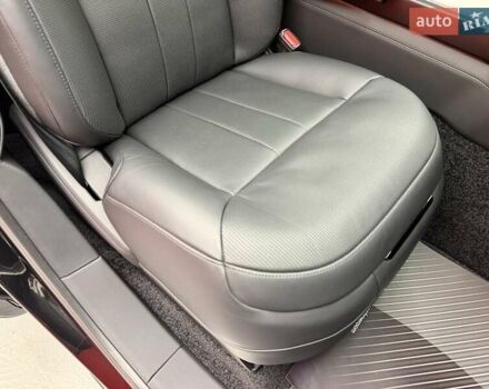 Чорний Ленд Ровер Рендж Ровер, об'ємом двигуна 4.4 л та пробігом 28 тис. км за 279900 $, фото 56 на Automoto.ua