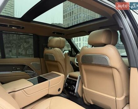 Чорний Ленд Ровер Рендж Ровер, об'ємом двигуна 4.39 л та пробігом 19 тис. км за 225000 $, фото 38 на Automoto.ua