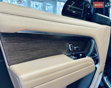 Чорний Ленд Ровер Рендж Ровер, об'ємом двигуна 3 л та пробігом 6 тис. км за 219000 $, фото 24 на Automoto.ua