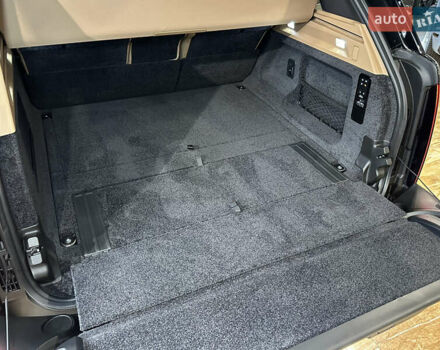 Чорний Ленд Ровер Рендж Ровер, об'ємом двигуна 3 л та пробігом 6 тис. км за 219000 $, фото 74 на Automoto.ua