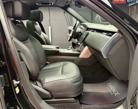 Чорний Ленд Ровер Рендж Ровер, об'ємом двигуна 4.4 л та пробігом 28 тис. км за 277700 $, фото 56 на Automoto.ua