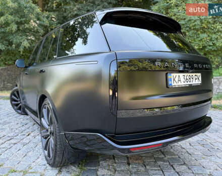 Ленд Ровер Рендж Ровер 2024 в Киеве на Automoto.ua Черный Ленд Ровер Рендж Ровер, объемом двигателя 4.39 л и пробегом 23 тыс. км за 295000 $, фото 37 на Automoto.ua