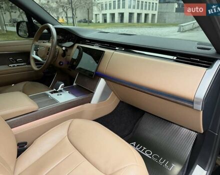 Чорний Ленд Ровер Рендж Ровер, об'ємом двигуна 4.39 л та пробігом 19 тис. км за 225000 $, фото 41 на Automoto.ua