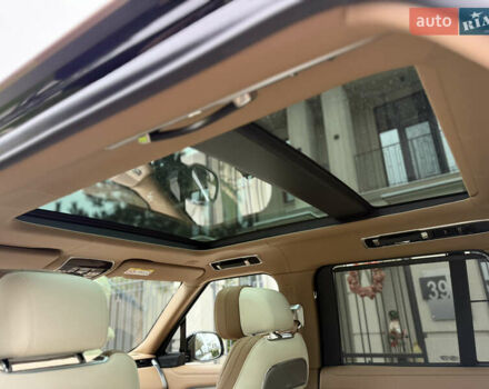 Черный Ленд Ровер Рендж Ровер, объемом двигателя 4.39 л и пробегом 13 тыс. км за 290000 $, фото 47 на Automoto.ua