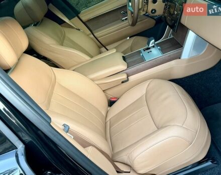 Черный Ленд Ровер Рендж Ровер, объемом двигателя 4.4 л и пробегом 24 тыс. км за 214950 $, фото 131 на Automoto.ua