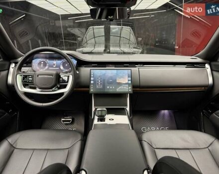 Чорний Ленд Ровер Рендж Ровер, об'ємом двигуна 4.4 л та пробігом 28 тис. км за 279900 $, фото 32 на Automoto.ua