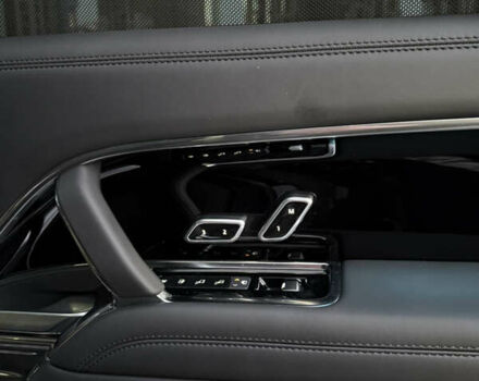 Чорний Ленд Ровер Рендж Ровер, об'ємом двигуна 4.39 л та пробігом 8 тис. км за 190000 $, фото 31 на Automoto.ua