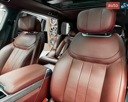 Черный Ленд Ровер Рендж Ровер, объемом двигателя 4.39 л и пробегом 35 тыс. км за 217000 $, фото 23 на Automoto.ua