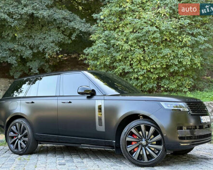 Ленд Ровер Рендж Ровер 2024 в Киеве на Automoto.ua Черный Ленд Ровер Рендж Ровер, объемом двигателя 4.39 л и пробегом 23 тыс. км за 295000 $, фото 20 на Automoto.ua
