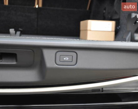 Черный Ленд Ровер Рендж Ровер, объемом двигателя 3 л и пробегом 1 тыс. км за 246811 $, фото 66 на Automoto.ua