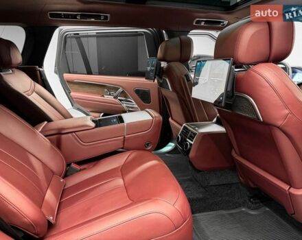 Черный Ленд Ровер Рендж Ровер, объемом двигателя 4.39 л и пробегом 35 тыс. км за 217000 $, фото 40 на Automoto.ua