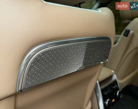 Черный Ленд Ровер Рендж Ровер, объемом двигателя 4.39 л и пробегом 19 тыс. км за 215000 $, фото 31 на Automoto.ua