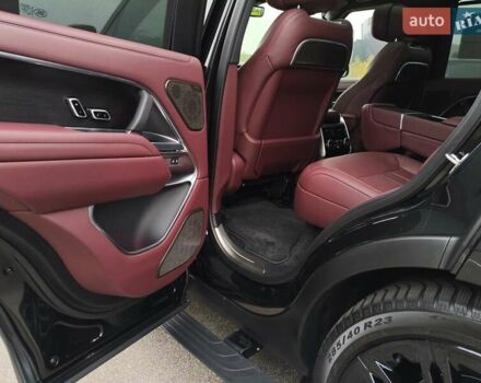 Черный Ленд Ровер Рендж Ровер, объемом двигателя 3 л и пробегом 23 тыс. км за 214540 $, фото 33 на Automoto.ua