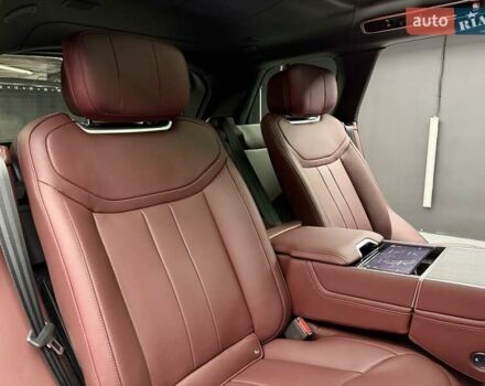 Чорний Ленд Ровер Рендж Ровер, об'ємом двигуна 4.4 л та пробігом 10 тис. км за 224900 $, фото 47 на Automoto.ua