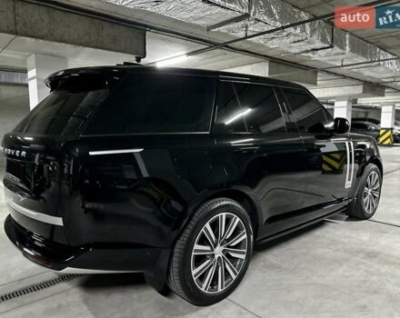 Чорний Ленд Ровер Рендж Ровер, об'ємом двигуна 4.39 л та пробігом 19 тис. км за 225000 $, фото 12 на Automoto.ua