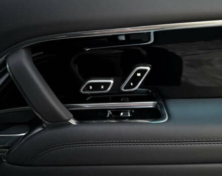 Чорний Ленд Ровер Рендж Ровер, об'ємом двигуна 4.39 л та пробігом 8 тис. км за 190000 $, фото 34 на Automoto.ua