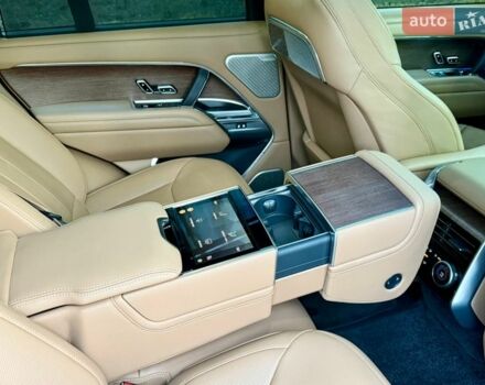 Черный Ленд Ровер Рендж Ровер, объемом двигателя 4.4 л и пробегом 24 тыс. км за 214950 $, фото 115 на Automoto.ua