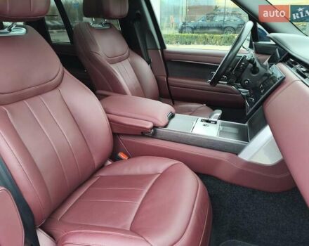 Черный Ленд Ровер Рендж Ровер, объемом двигателя 3 л и пробегом 23 тыс. км за 214540 $, фото 53 на Automoto.ua