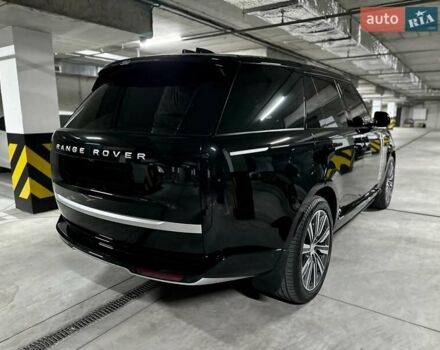 Ленд Ровер Рендж Ровер 2024 в Днепре (Днепропетровске) на Automoto.ua Черный Ленд Ровер Рендж Ровер, объемом двигателя 4.39 л и пробегом 19 тыс. км за 215000 $, фото 10 на Automoto.ua
