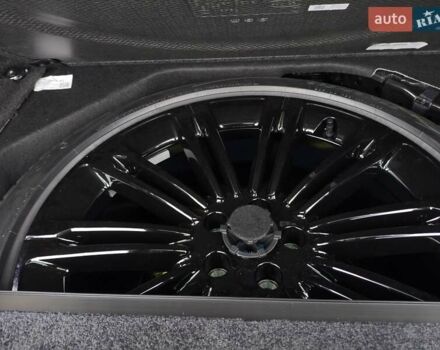 Черный Ленд Ровер Рендж Ровер, объемом двигателя 3 л и пробегом 23 тыс. км за 214540 $, фото 40 на Automoto.ua