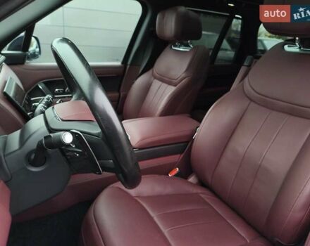 Черный Ленд Ровер Рендж Ровер, объемом двигателя 3 л и пробегом 23 тыс. км за 214540 $, фото 32 на Automoto.ua