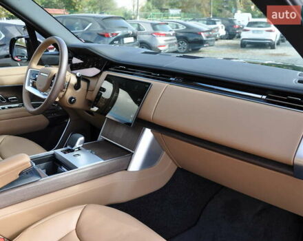 Черный Ленд Ровер Рендж Ровер, объемом двигателя 3 л и пробегом 1 тыс. км за 246811 $, фото 56 на Automoto.ua