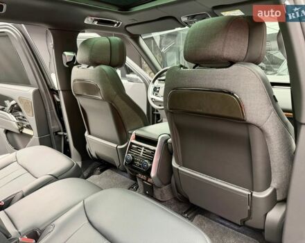 Чорний Ленд Ровер Рендж Ровер, об'ємом двигуна 4.4 л та пробігом 28 тис. км за 277700 $, фото 50 на Automoto.ua