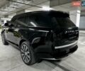 Ленд Ровер Рендж Ровер 2024 в Днепре (Днепропетровске) на Automoto.ua Черный Ленд Ровер Рендж Ровер, объемом двигателя 4.39 л и пробегом 19 тыс. км за 215000 $, фото 6 на Automoto.ua