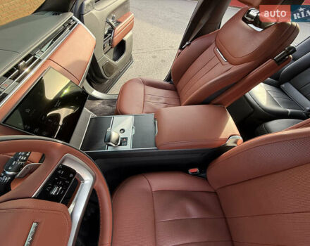 Черный Ленд Ровер Рендж Ровер, объемом двигателя 4.39 л и пробегом 27 тыс. км за 285000 $, фото 50 на Automoto.ua