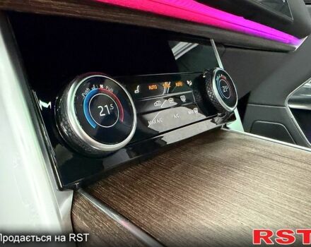 Чорний Ленд Ровер Рендж Ровер, об'ємом двигуна 4.4 л та пробігом 46 тис. км за 173000 $, фото 9 на Automoto.ua