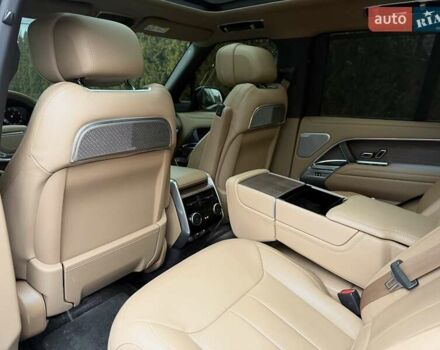 Чорний Ленд Ровер Рендж Ровер, об'ємом двигуна 4.39 л та пробігом 19 тис. км за 225000 $, фото 30 на Automoto.ua