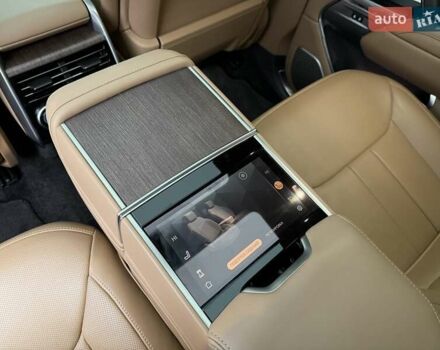 Черный Ленд Ровер Рендж Ровер, объемом двигателя 4.39 л и пробегом 19 тыс. км за 215000 $, фото 33 на Automoto.ua