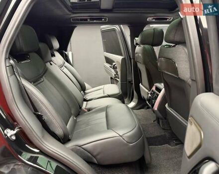 Чорний Ленд Ровер Рендж Ровер, об'ємом двигуна 4.4 л та пробігом 26 тис. км за 285000 $, фото 47 на Automoto.ua