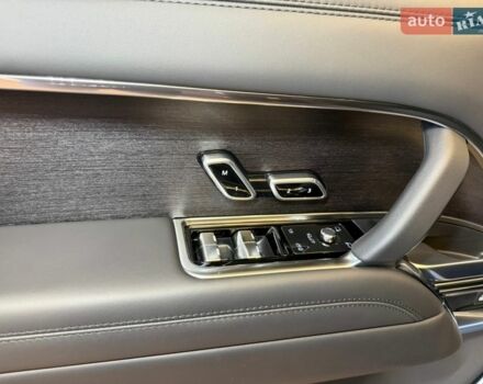 Чорний Ленд Ровер Рендж Ровер, об'ємом двигуна 3 л та пробігом 20 тис. км за 179000 $, фото 24 на Automoto.ua