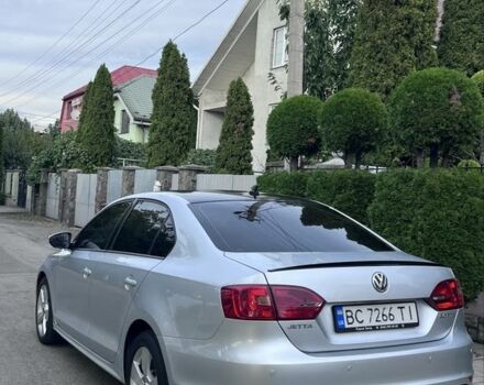 Чорний Ленд Ровер Рендж Ровер, об'ємом двигуна 4.4 л та пробігом 31 тис. км за 248800 $, фото 26 на Automoto.ua