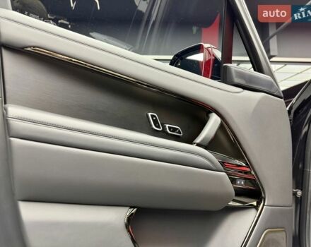 Чорний Ленд Ровер Рендж Ровер, об'ємом двигуна 4.4 л та пробігом 28 тис. км за 277700 $, фото 23 на Automoto.ua