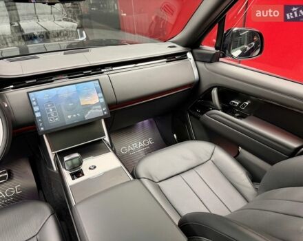 Чорний Ленд Ровер Рендж Ровер, об'ємом двигуна 4.4 л та пробігом 28 тис. км за 277700 $, фото 36 на Automoto.ua