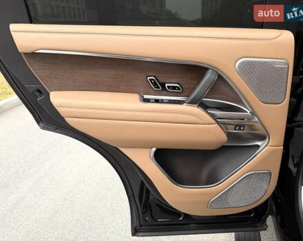 Черный Ленд Ровер Рендж Ровер, объемом двигателя 4.39 л и пробегом 19 тыс. км за 215000 $, фото 26 на Automoto.ua