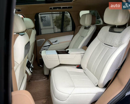 Черный Ленд Ровер Рендж Ровер, объемом двигателя 4.39 л и пробегом 13 тыс. км за 290000 $, фото 46 на Automoto.ua