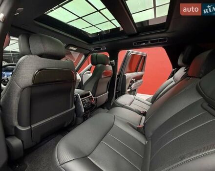 Чорний Ленд Ровер Рендж Ровер, об'ємом двигуна 4.4 л та пробігом 28 тис. км за 279900 $, фото 41 на Automoto.ua