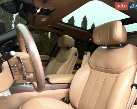 Чорний Ленд Ровер Рендж Ровер, об'ємом двигуна 4.39 л та пробігом 19 тис. км за 225000 $, фото 25 на Automoto.ua