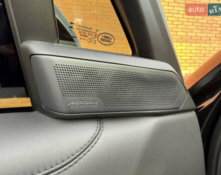 Черный Ленд Ровер Рендж Ровер, объемом двигателя 4.39 л и пробегом 27 тыс. км за 285000 $, фото 41 на Automoto.ua