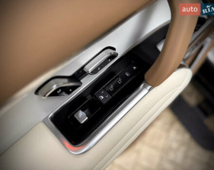 Черный Ленд Ровер Рендж Ровер, объемом двигателя 4.39 л и пробегом 13 тыс. км за 290000 $, фото 43 на Automoto.ua