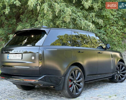 Ленд Ровер Рендж Ровер 2024 в Киеве на Automoto.ua Черный Ленд Ровер Рендж Ровер, объемом двигателя 4.39 л и пробегом 23 тыс. км за 295000 $, фото 44 на Automoto.ua