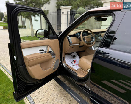 Черный Ленд Ровер Рендж Ровер, объемом двигателя 4.39 л и пробегом 13 тыс. км за 290000 $, фото 34 на Automoto.ua